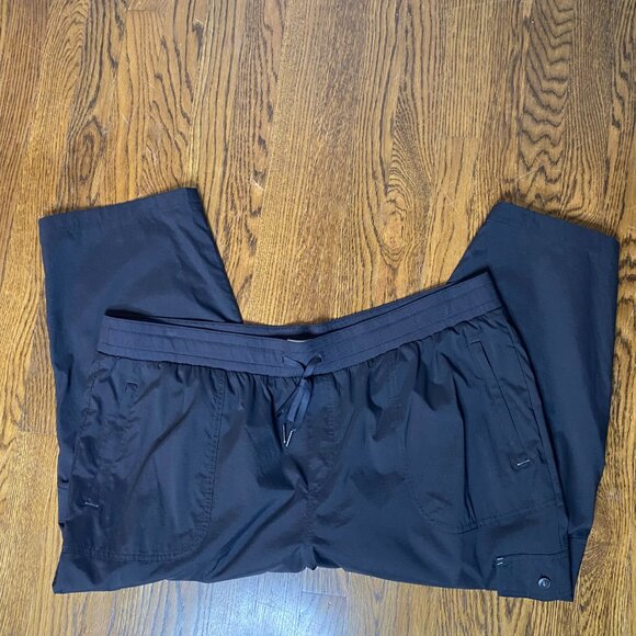 L.L. Bean Vista Camp Cropped Pants Classic Black 2X plus lightweight - Picture 7 of 12